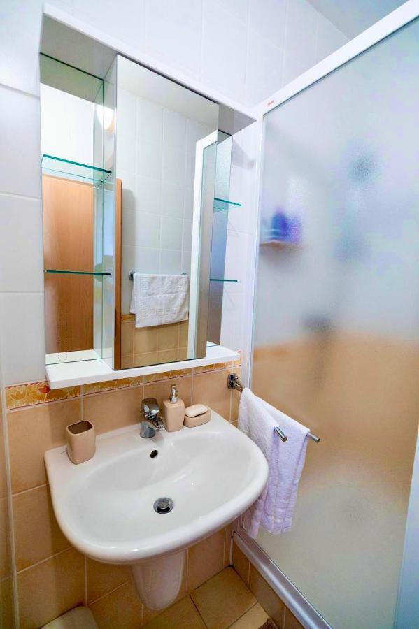 דונובאלי Hills View Apartment מראה חיצוני תמונה
