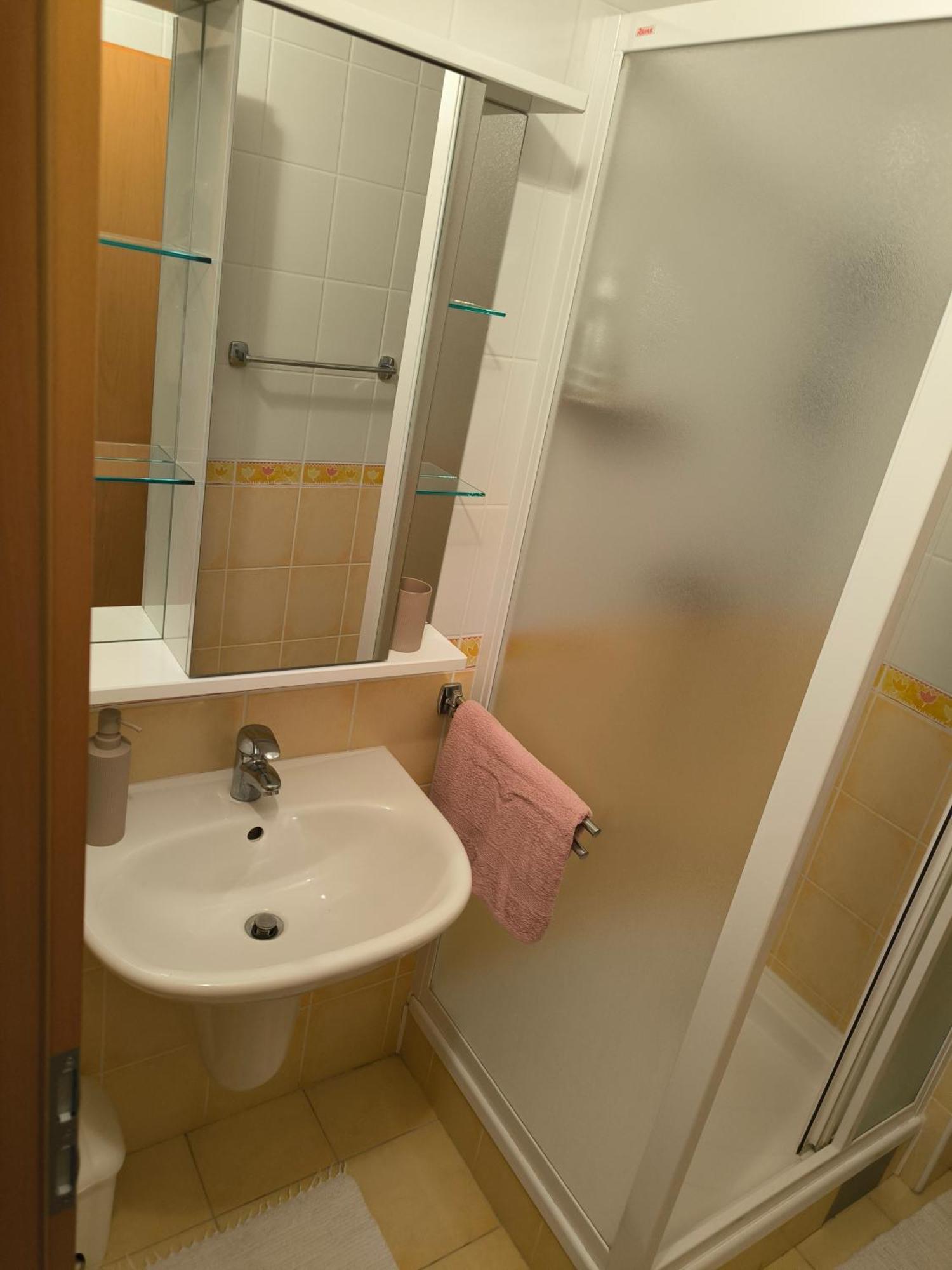 דונובאלי Hills View Apartment מראה חיצוני תמונה